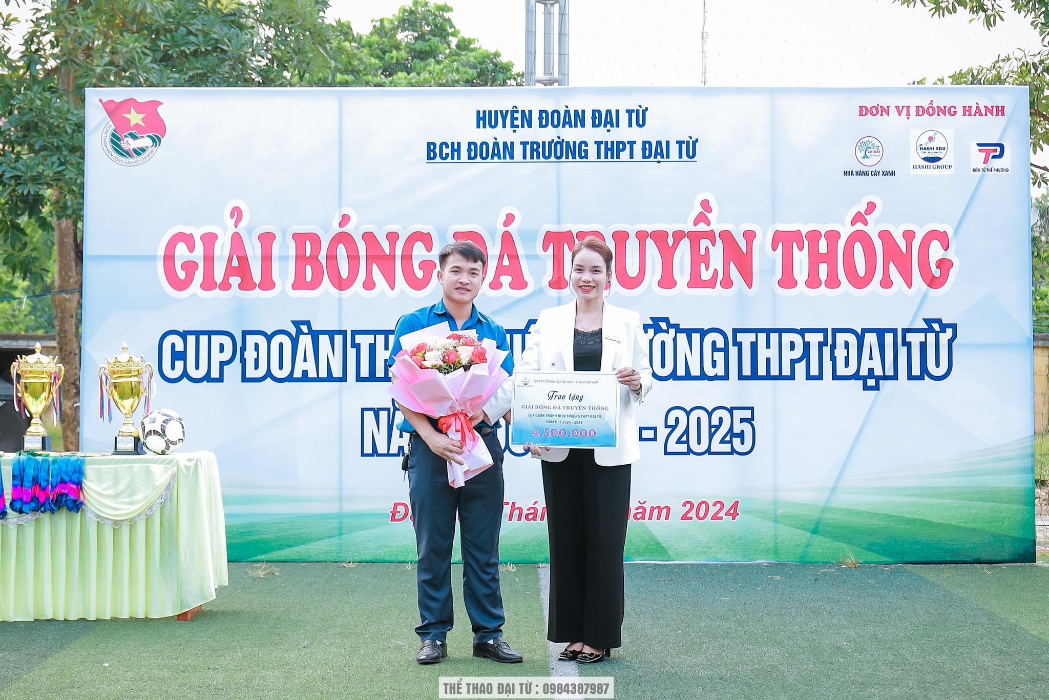 HASHI GROUP ĐỒNG HÀNH CÙNG TRƯỜNG THPT ĐẠI TỪ TẠI GIẢI BÓNG ĐÁ TRUYỀN THỐNG CUP ĐOÀN THANH NIÊN NĂM HỌC 2024 - 2025