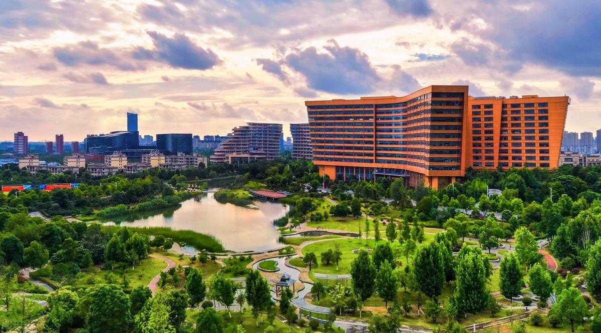 GIỚI THIỆU TRƯỜNG ĐẠI HỌC KHOA HỌC VÀ CÔNG NGHỆ TRUNG QUỐC 中華科技大學 - DU HỌC ĐÀI LOAN HỆ 1+4 NĂM 2025